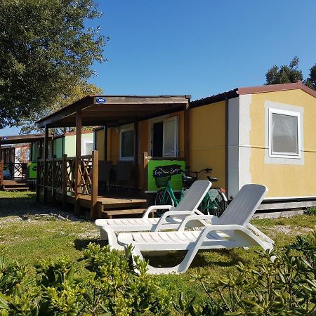 Naturist Mobile Homes Eden In Fkk Ulika Poreč Extérieur photo