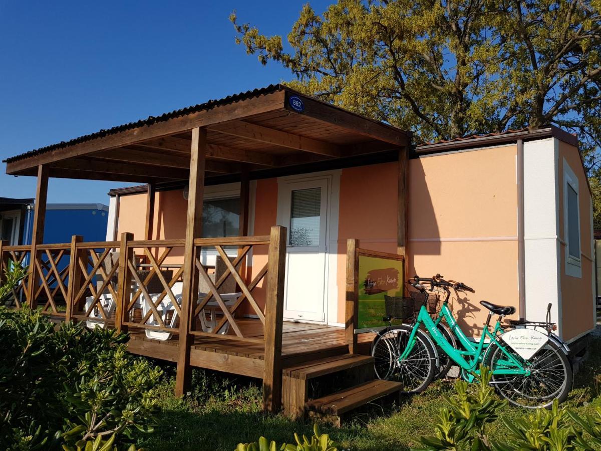 Naturist Mobile Homes Eden In Fkk Ulika Poreč Extérieur photo